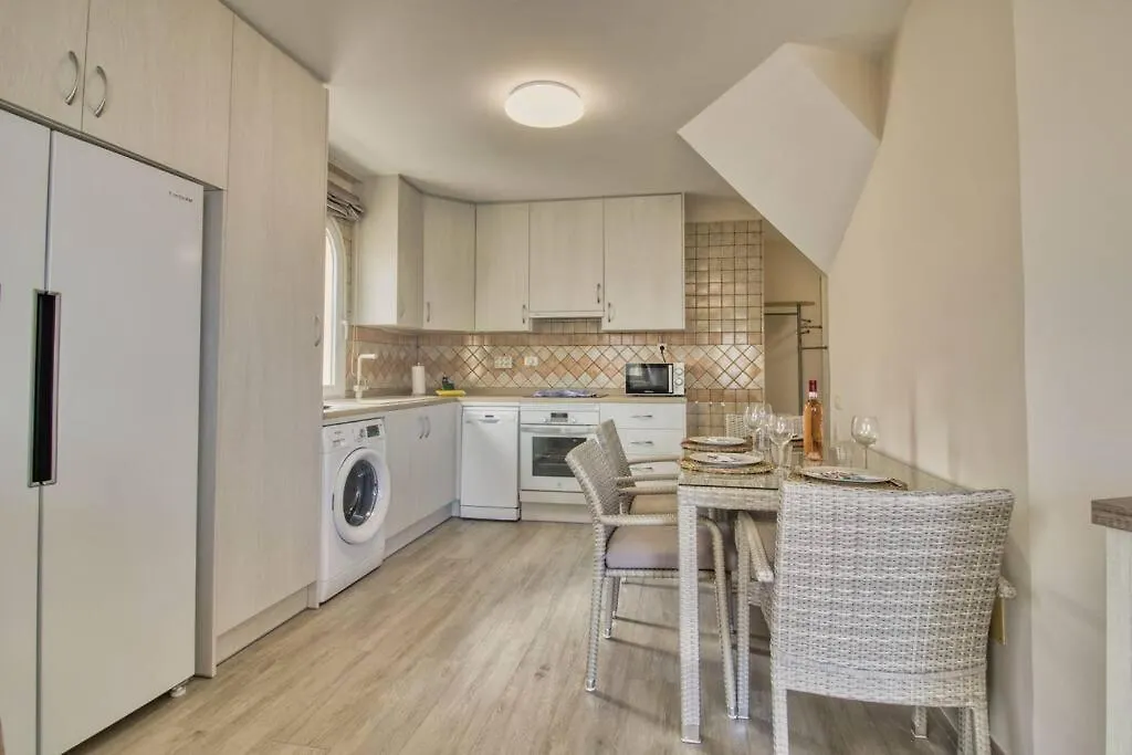 Duplex Paradise Parque Tropical 1 Los Cristianos 0*, لوس كريستيانوس إسبانيا